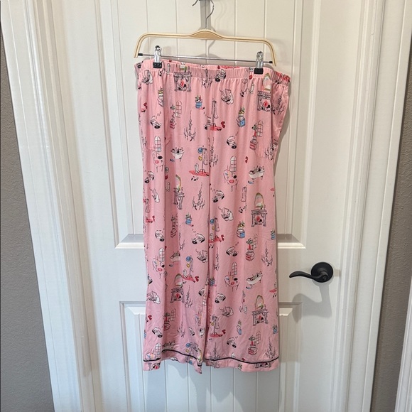 Kate Spade Pink Pajama Set with Black Trim - Picture 3 of 6